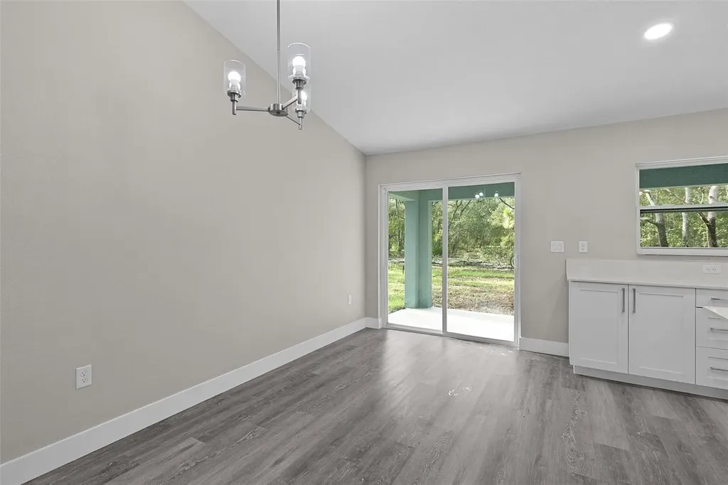 18 Fisher Terrace Way Ocklawaha FL 32179