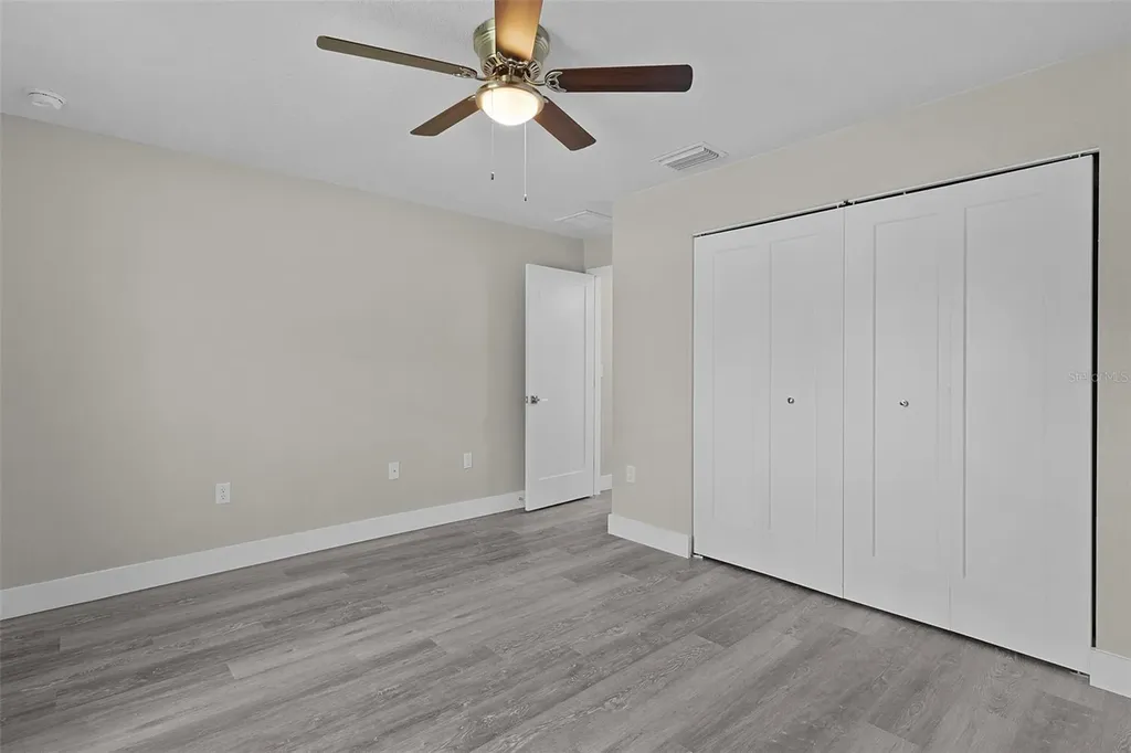 18 Fisher Terrace Way Ocklawaha FL 32179