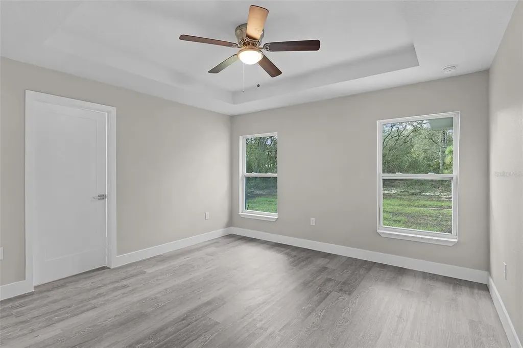 18 Fisher Terrace Way Ocklawaha FL 32179