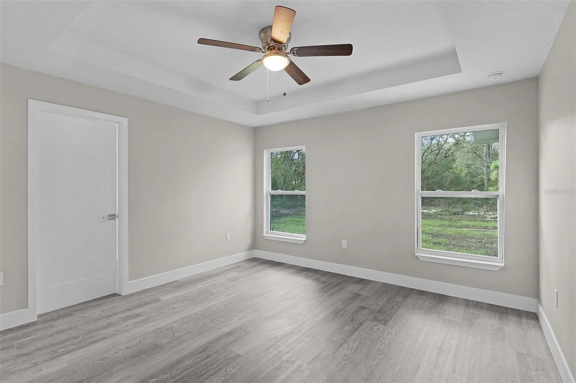 18 Fisher Terrace Way Ocklawaha FL 32179
