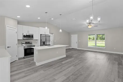 18 Fisher Terrace Way Ocklawaha FL 32179