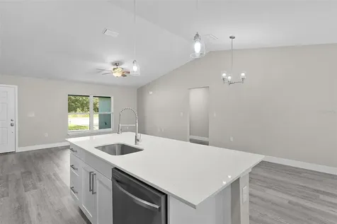 18 Fisher Terrace Way Ocklawaha FL 32179