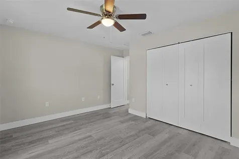 18 Fisher Terrace Way Ocklawaha FL 32179