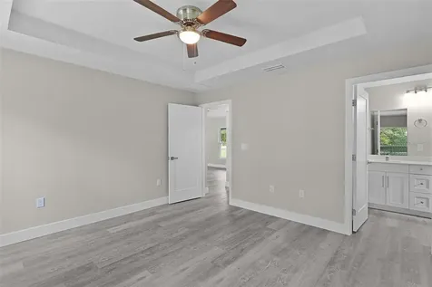 18 Fisher Terrace Way Ocklawaha FL 32179