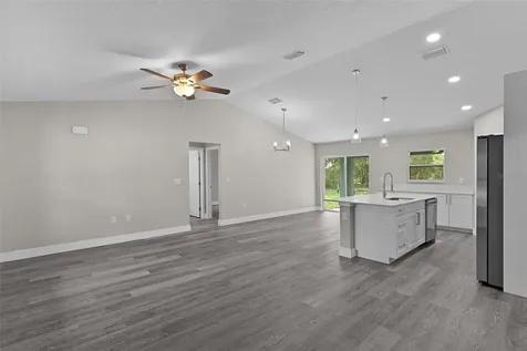 18 Fisher Terrace Way Ocklawaha FL 32179