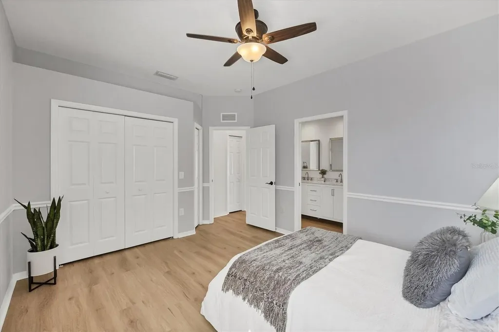 6255 Aventura Drive Sarasota FL 34241