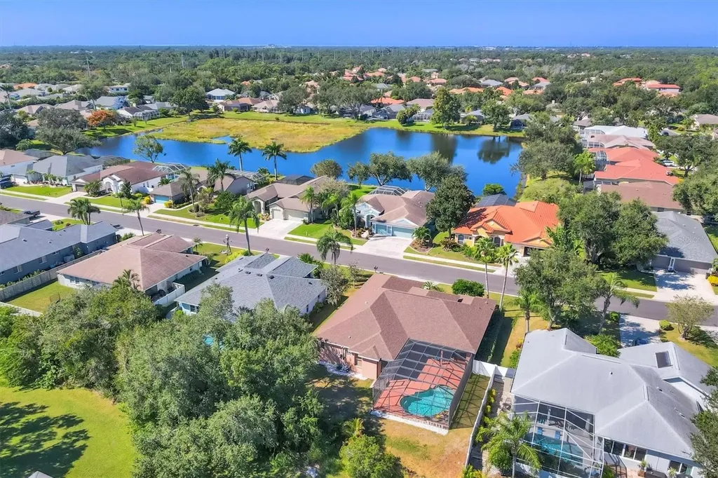 6255 Aventura Drive Sarasota FL 34241