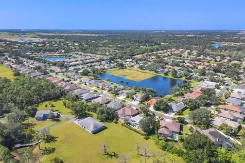 6255 Aventura Drive Sarasota FL 34241