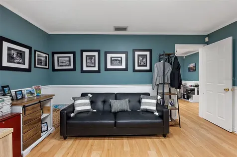 4100 Central Avenue St Petersburg FL 33711