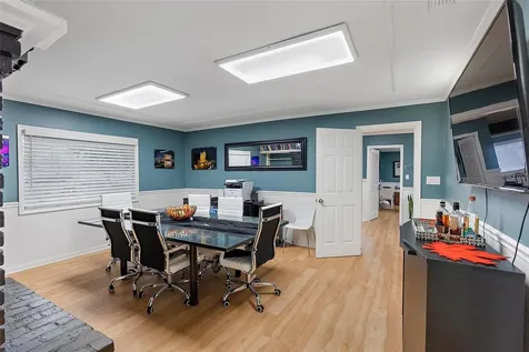 4100 Central Avenue St Petersburg FL 33711