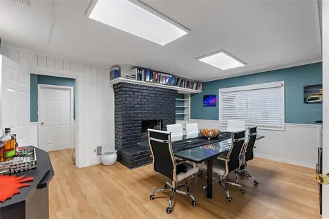 4100 Central Avenue St Petersburg FL 33711