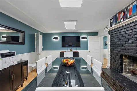 4100 Central Avenue St Petersburg FL 33711