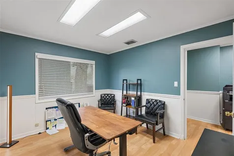 4100 Central Avenue St Petersburg FL 33711