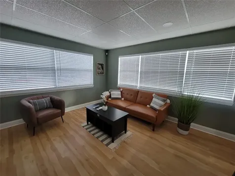 4100 Central Avenue St Petersburg FL 33711