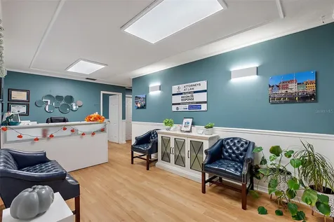 4100 Central Avenue St Petersburg FL 33711