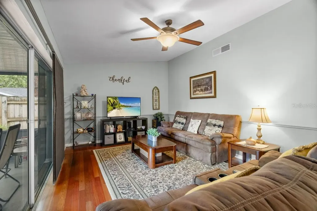 1393 Chesterfield Drive Dunedin FL 34698