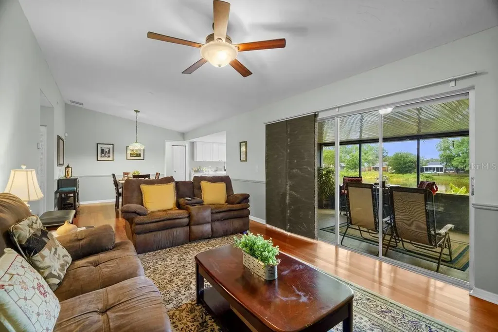 1393 Chesterfield Drive Dunedin FL 34698