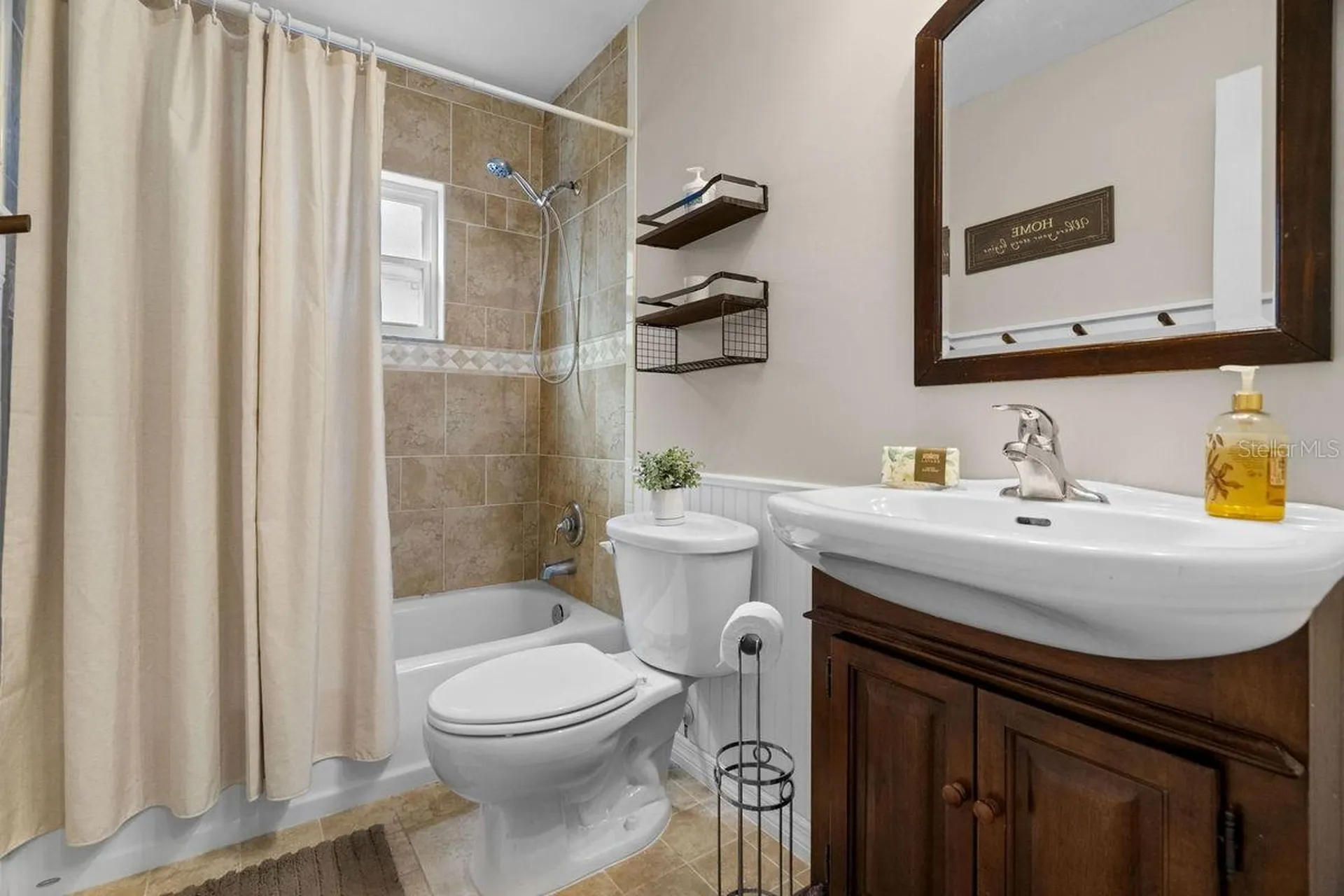 1393 Chesterfield Drive Dunedin FL 34698