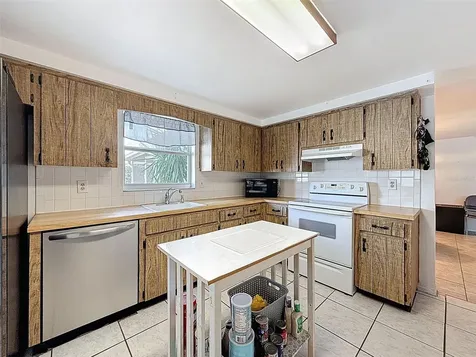 7815 Foxbloom Drive Port Richey FL 34668