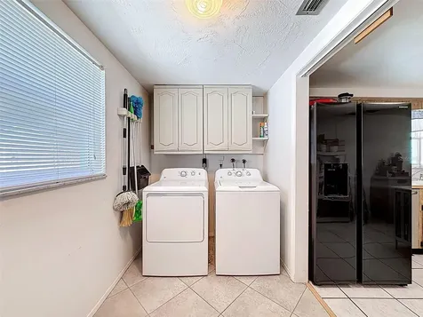 7815 Foxbloom Drive Port Richey FL 34668