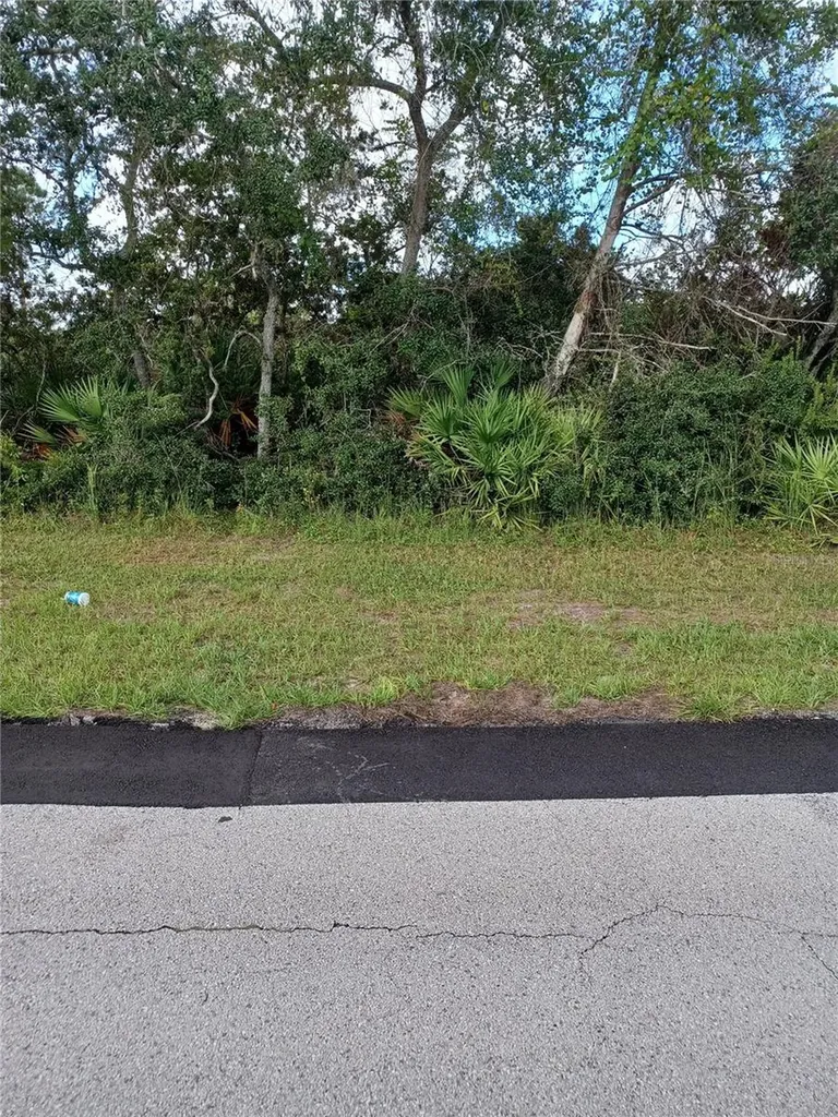 2848 Jewel Avenue Deltona FL 32738