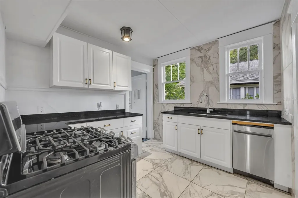 414 Briercliff Drive Orlando FL 32806