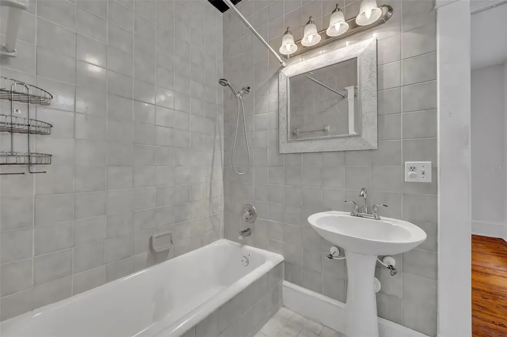 414 Briercliff Drive Orlando FL 32806