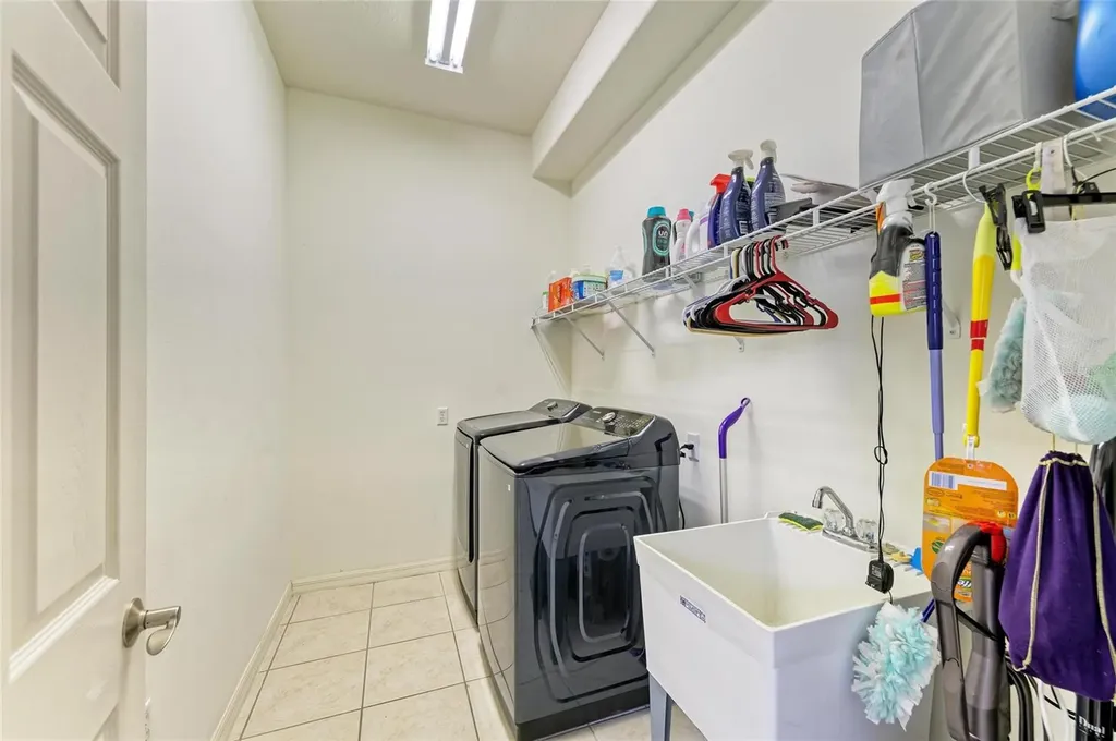 3653 Summerwind Circle Bradenton FL 34209