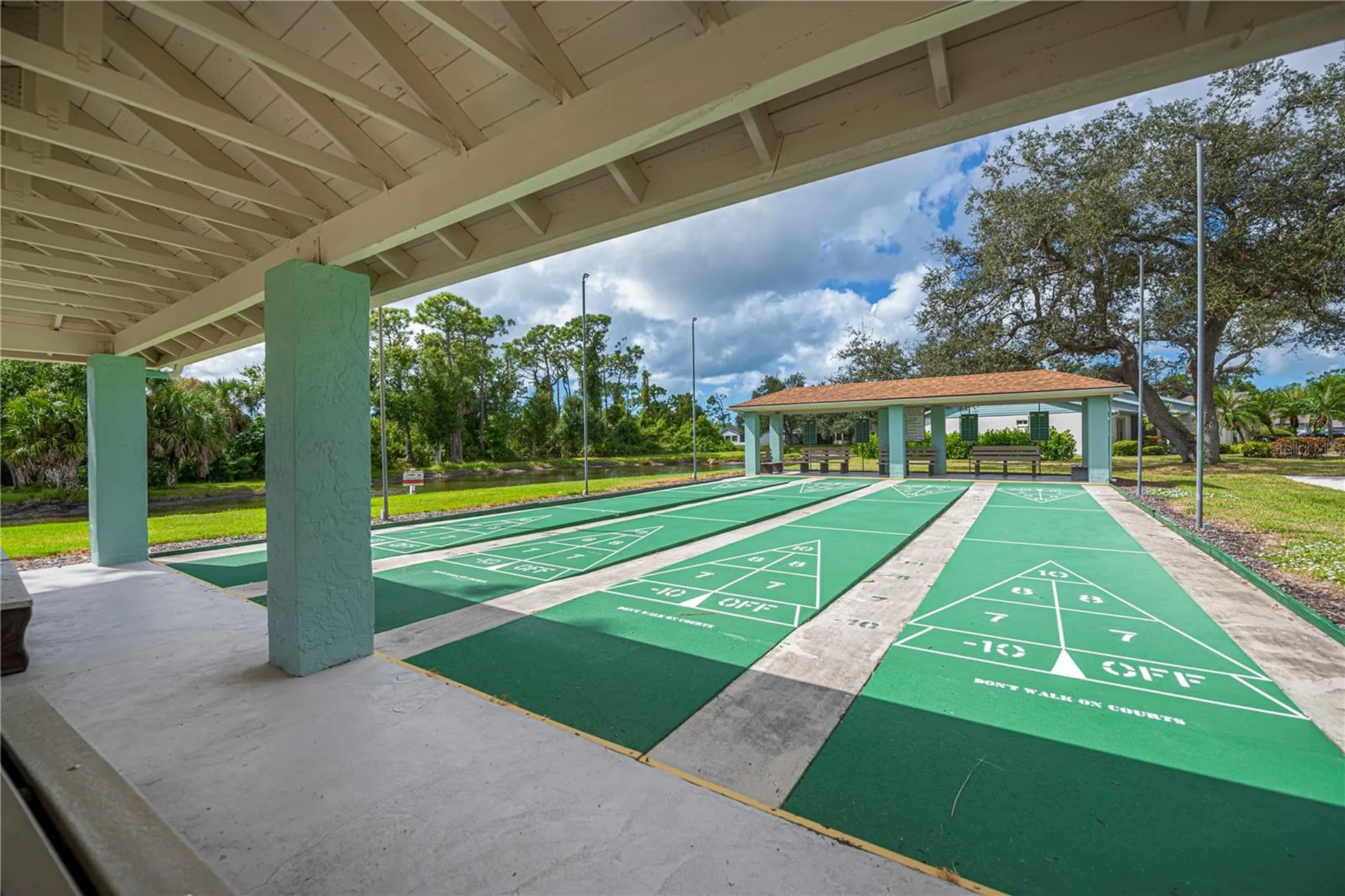 425 Cypress Forest Drive Englewood FL 34223