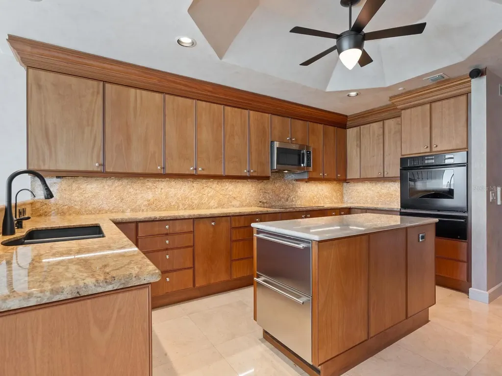 655 Longboat Club Road Longboat Key FL 34228