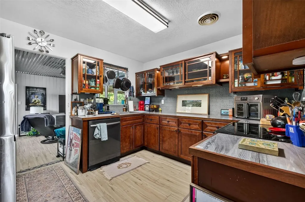 2509 Dartmouth Avenue N St Petersburg FL 33713