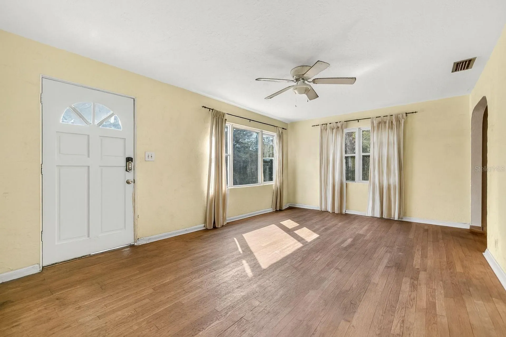 2509 Dartmouth Avenue N St Petersburg FL 33713