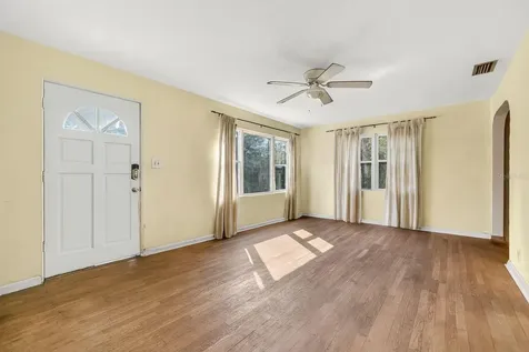 2509 Dartmouth Avenue N St Petersburg FL 33713