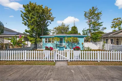 2509 Dartmouth Avenue N St Petersburg FL 33713