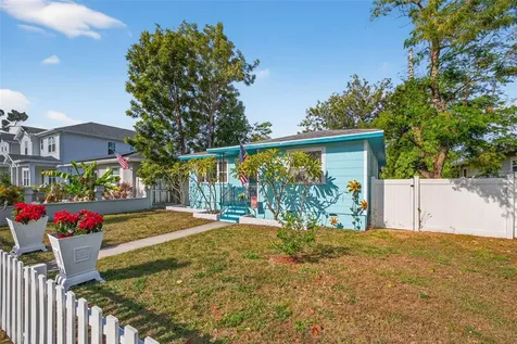 2509 Dartmouth Avenue N St Petersburg FL 33713