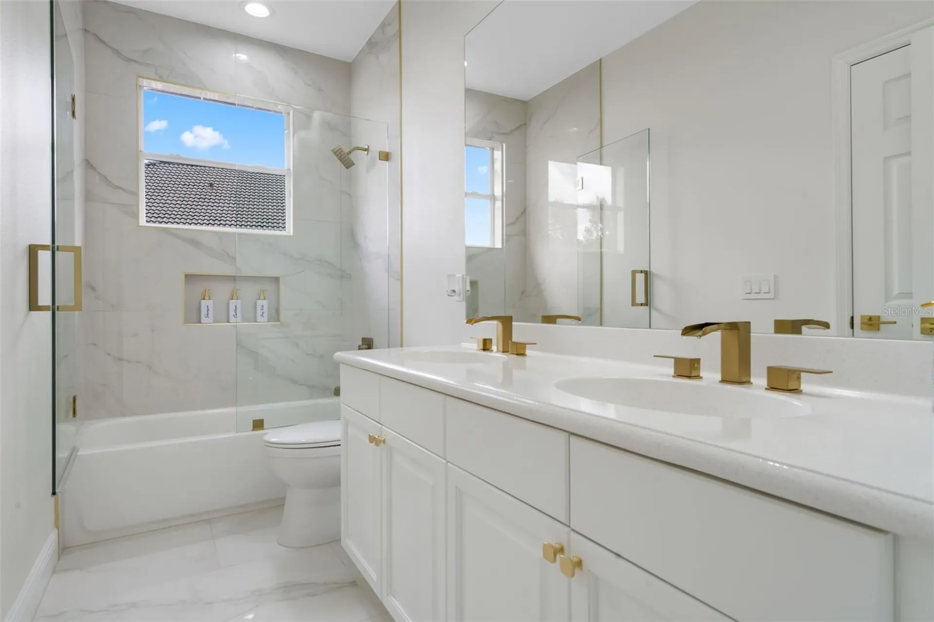 408 Chelsea Avenue Davenport FL 33837