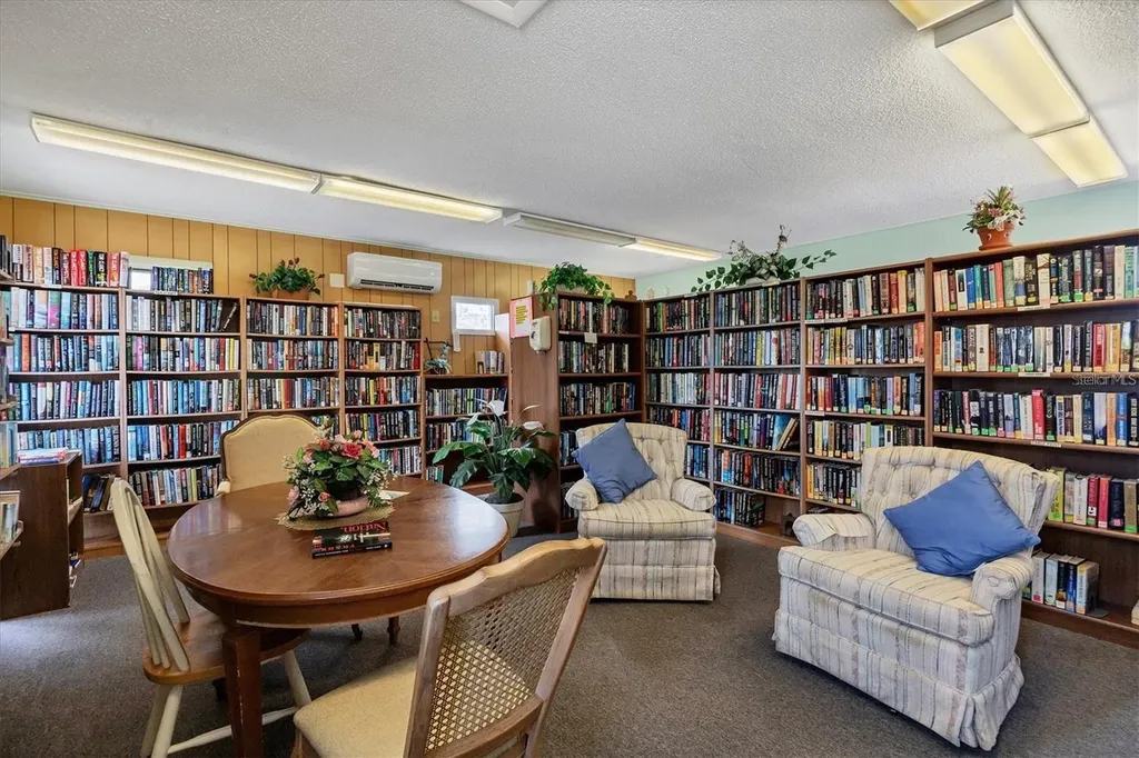 446 Circlewood Drive Venice FL 34293