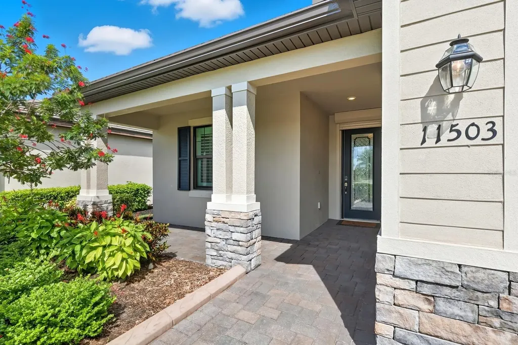 11503 Sweetgrass Drive Bradenton FL 34212