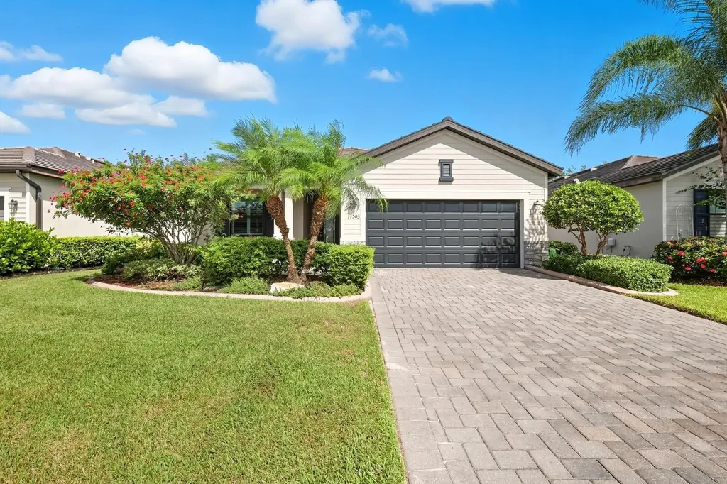 11503 Sweetgrass Drive Bradenton FL 34212