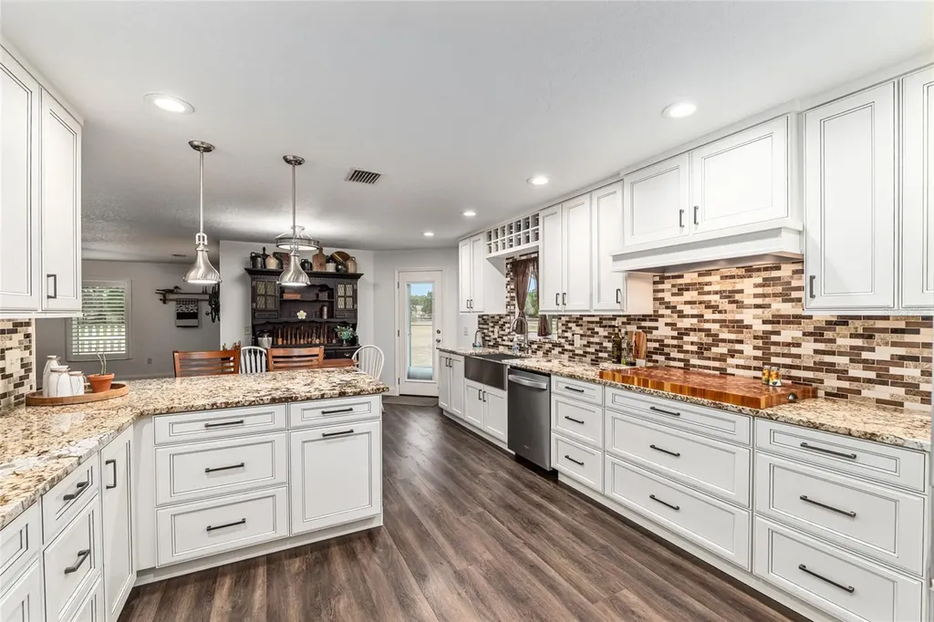 25442 NW 173rd Avenue High Springs FL 32643