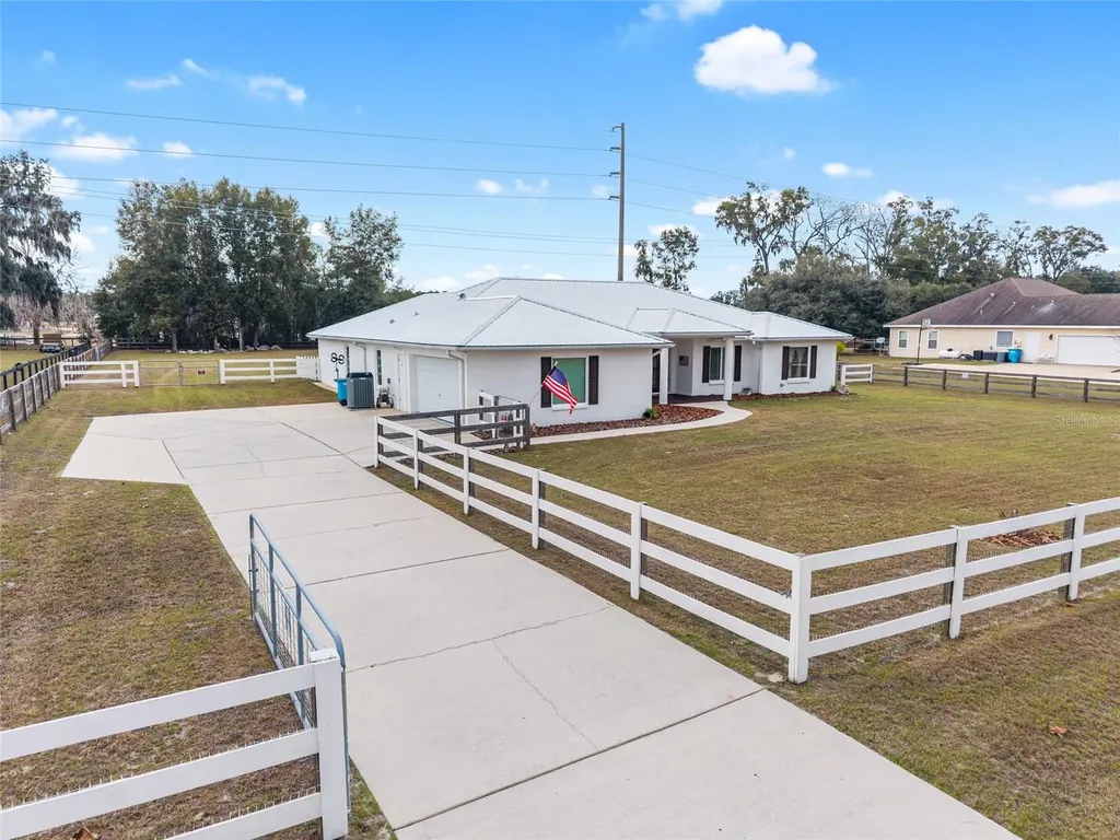 25442 NW 173rd Avenue High Springs FL 32643