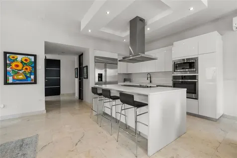 247 Camino Del Flamboyan Street Dorado PR 00646