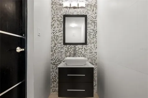 247 Camino Del Flamboyan Street Dorado PR 00646