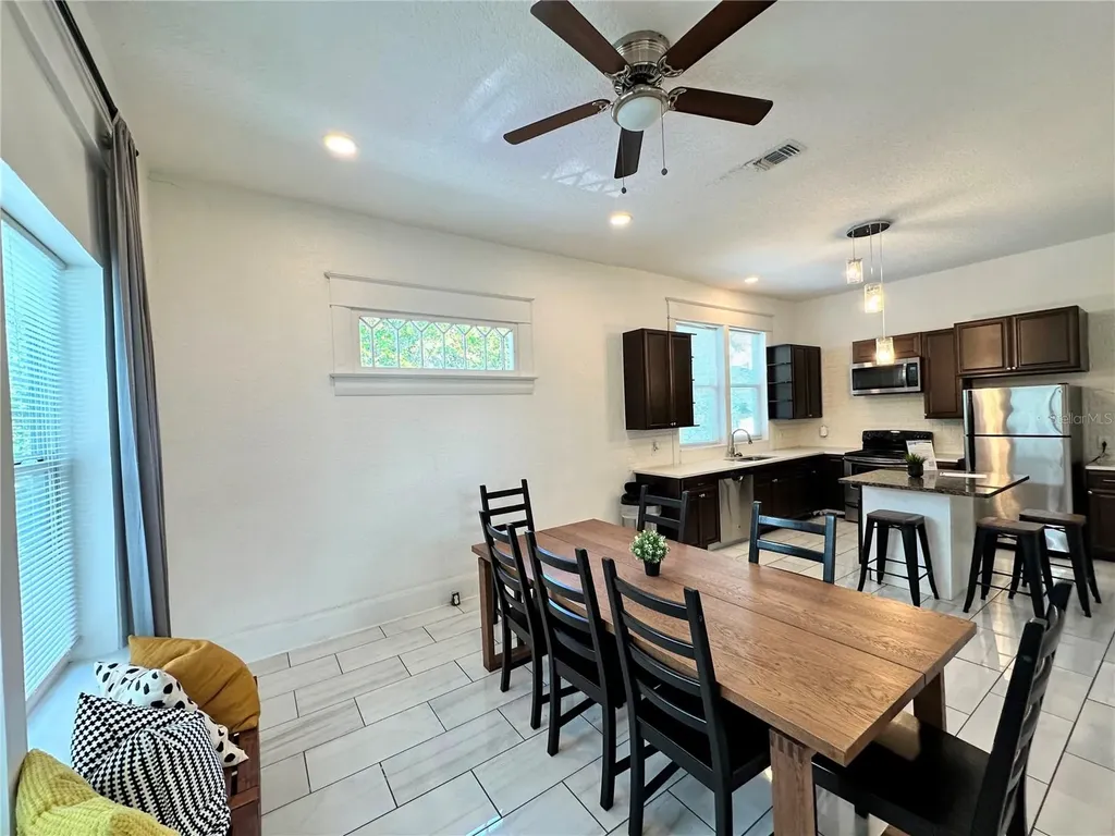 3105 W Spruce Street Tampa FL 33607