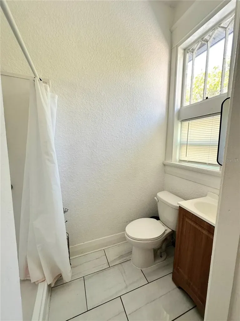 3105 W Spruce Street Tampa FL 33607
