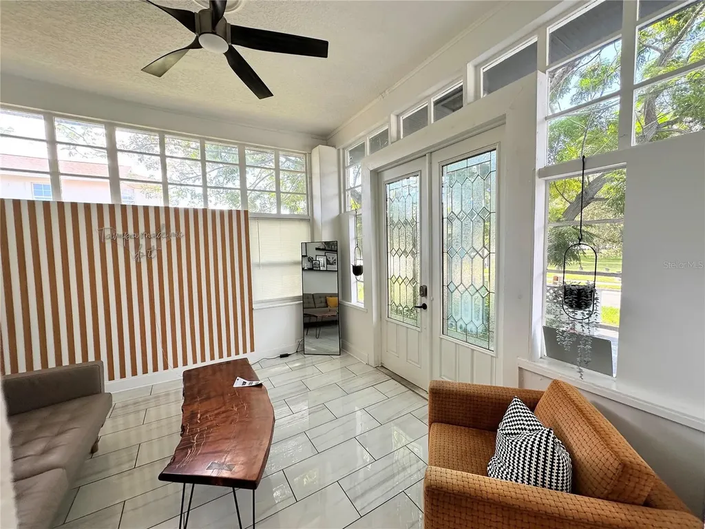 3105 W Spruce Street Tampa FL 33607