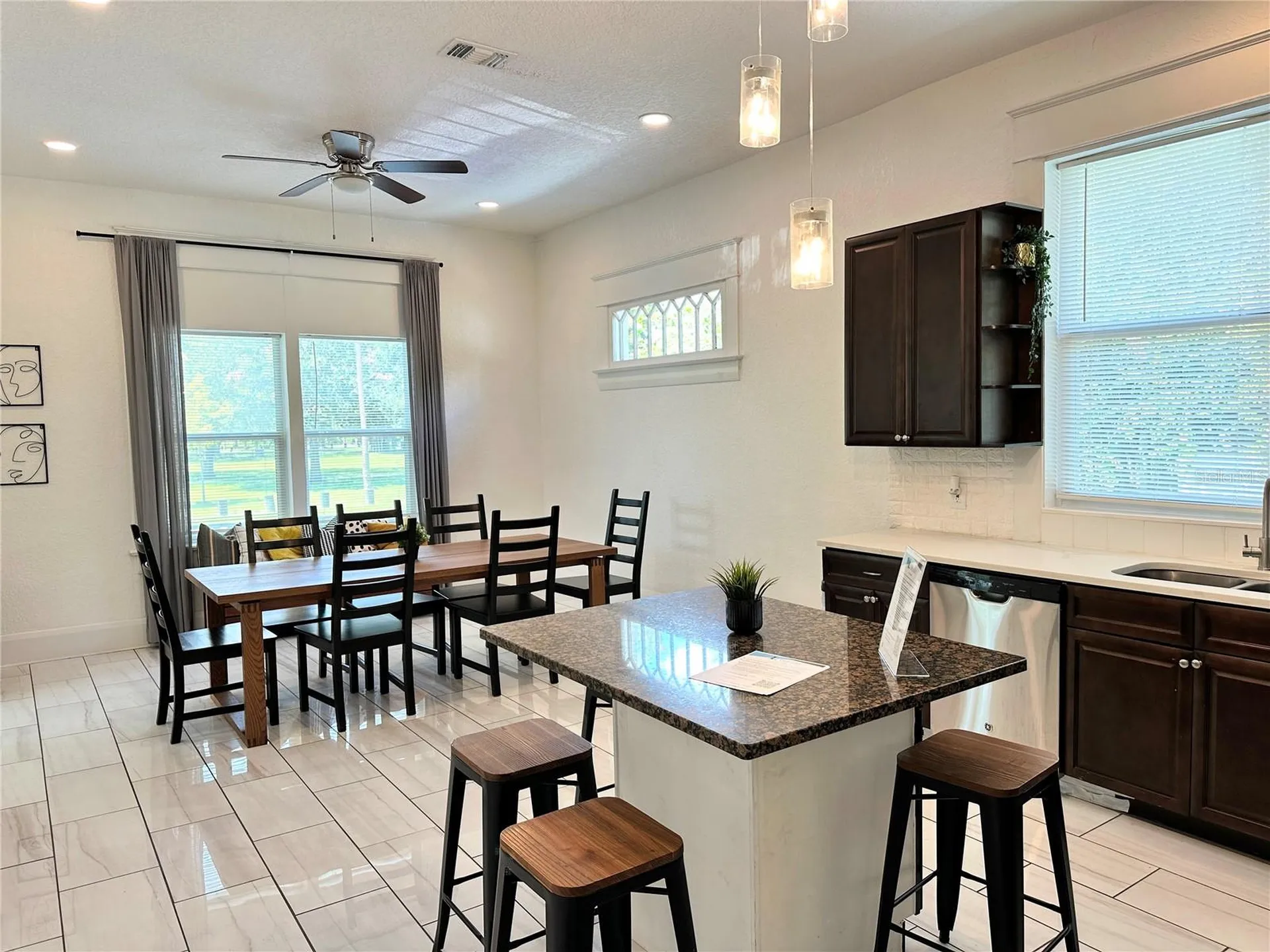 3105 W Spruce Street Tampa FL 33607