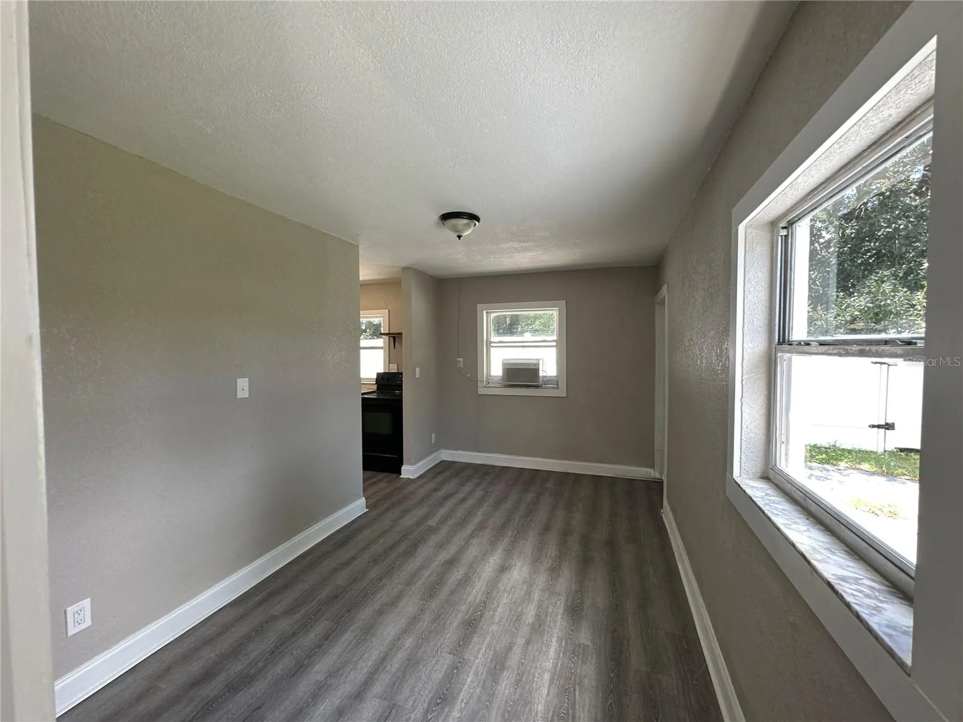 3105 W Spruce Street Tampa FL 33607
