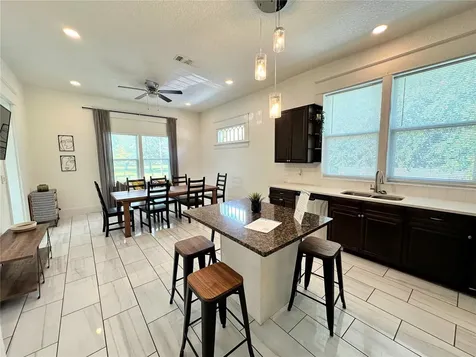 3105 W Spruce Street Tampa FL 33607