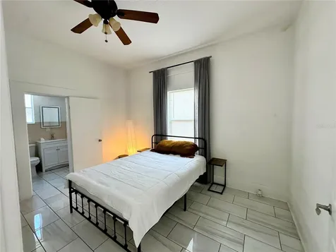 3105 W Spruce Street Tampa FL 33607